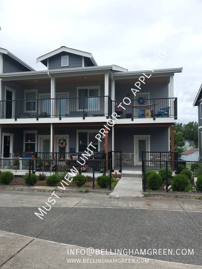 Apartment for rent at 2008 Cherry St, Ferndale, WA 98248