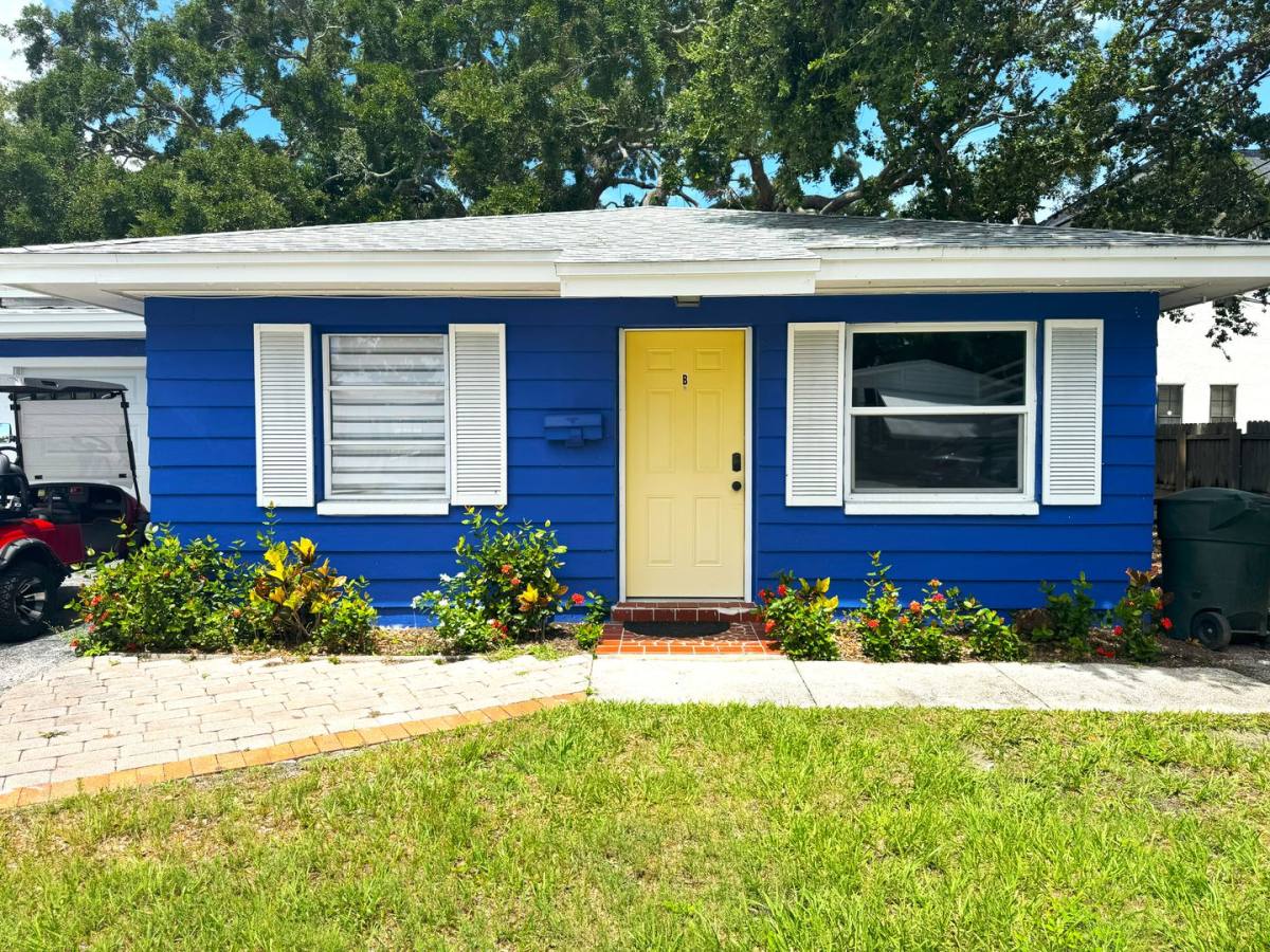 Townhouse for rent at 1196 Angle Rd, Dunedin, FL 34698