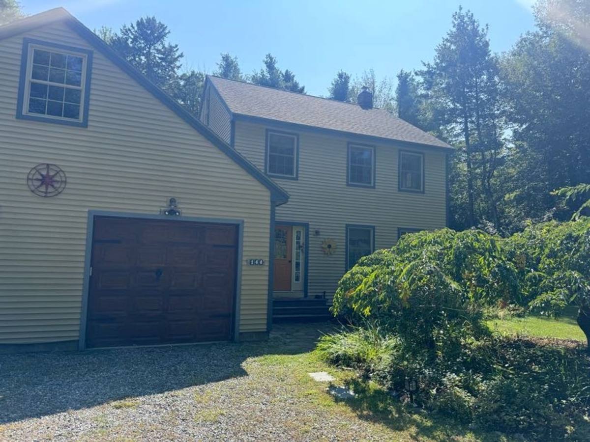 House for rent at 144 Old Pennelville Rd, Brunswick, ME 04011