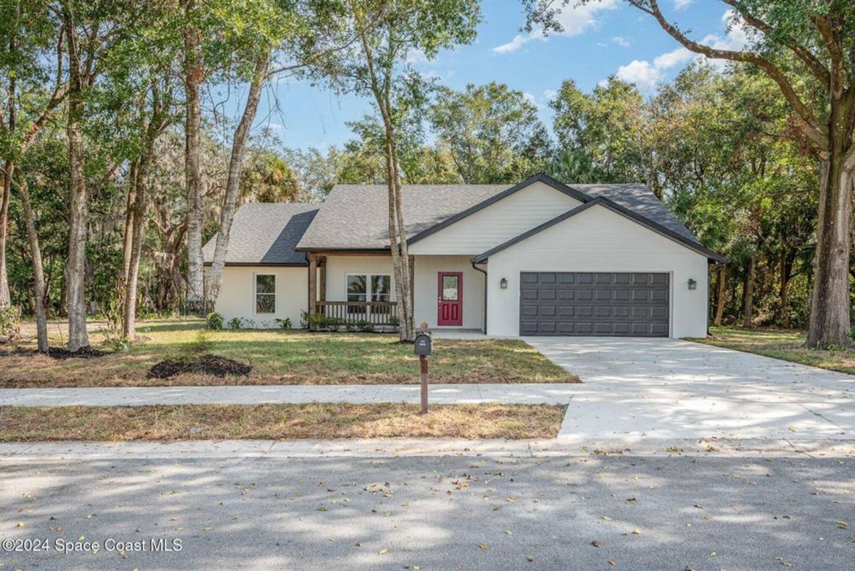 House for rent at 308 Jennifer Dr, Titusville, FL 32796