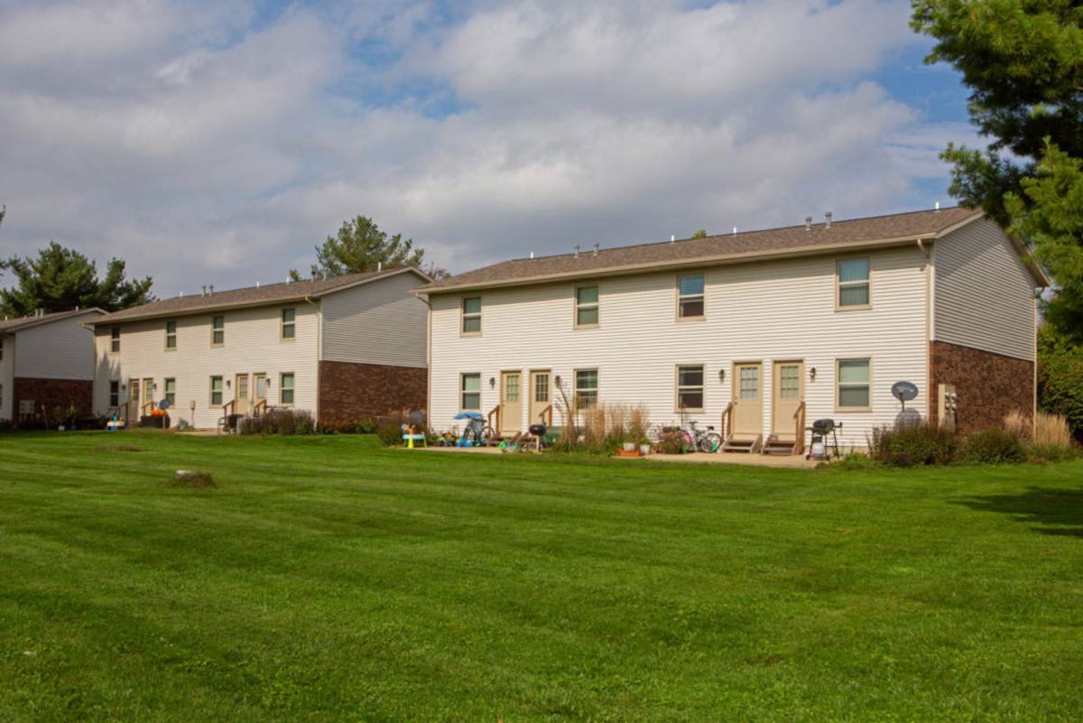 Apartment for rent at 310 Skylane Dr, Plymouth, IN 46563