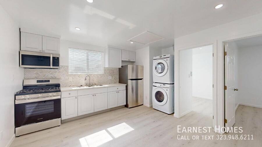 House for rent at 10550 Collett Ave, Granada Hills, CA 91344
