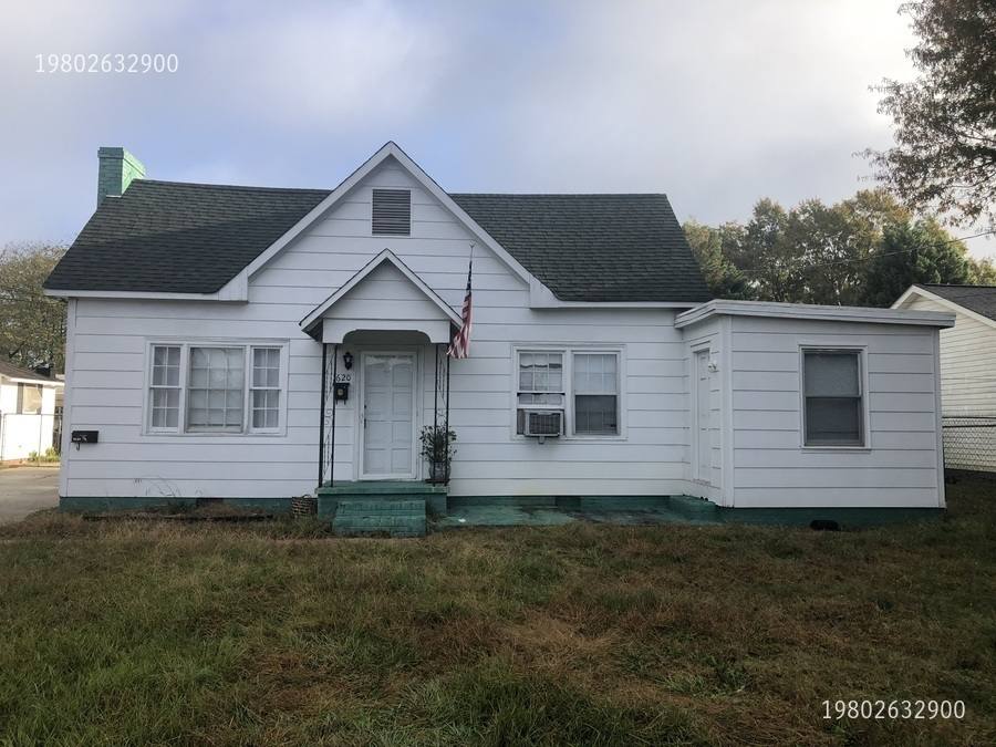 House for rent at 1620 W Airline Ave, Gastonia, NC 28052