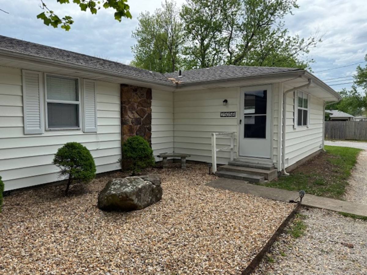Apartment for rent at 2505 S Ingram Mill, Springfield, MO 65804