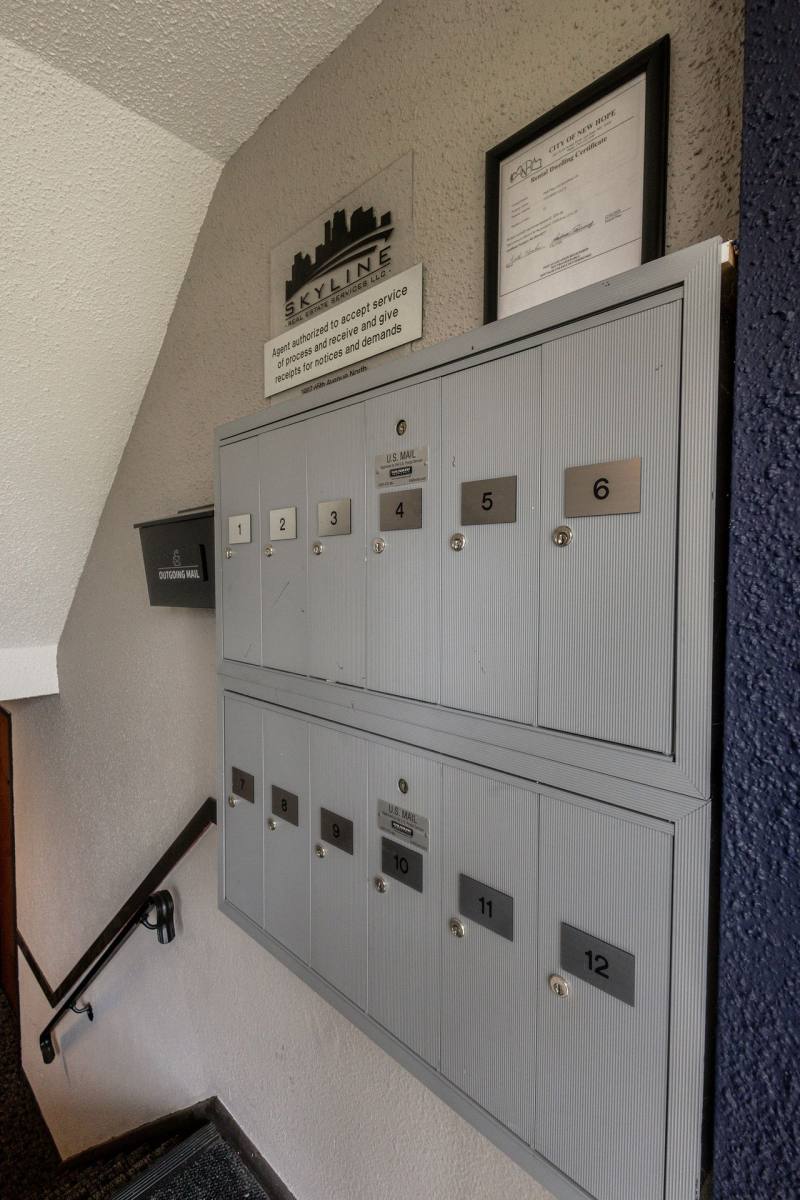 Park Place Off Broadway, 7136 60th Ave N, Minneapolis, MN 55428 - Apartment for Rent - Image 8
