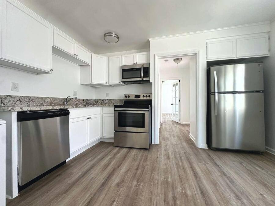 Apartment for rent at 1556 S Beverly Glen Blvd #1562, Los Angeles, CA 90024