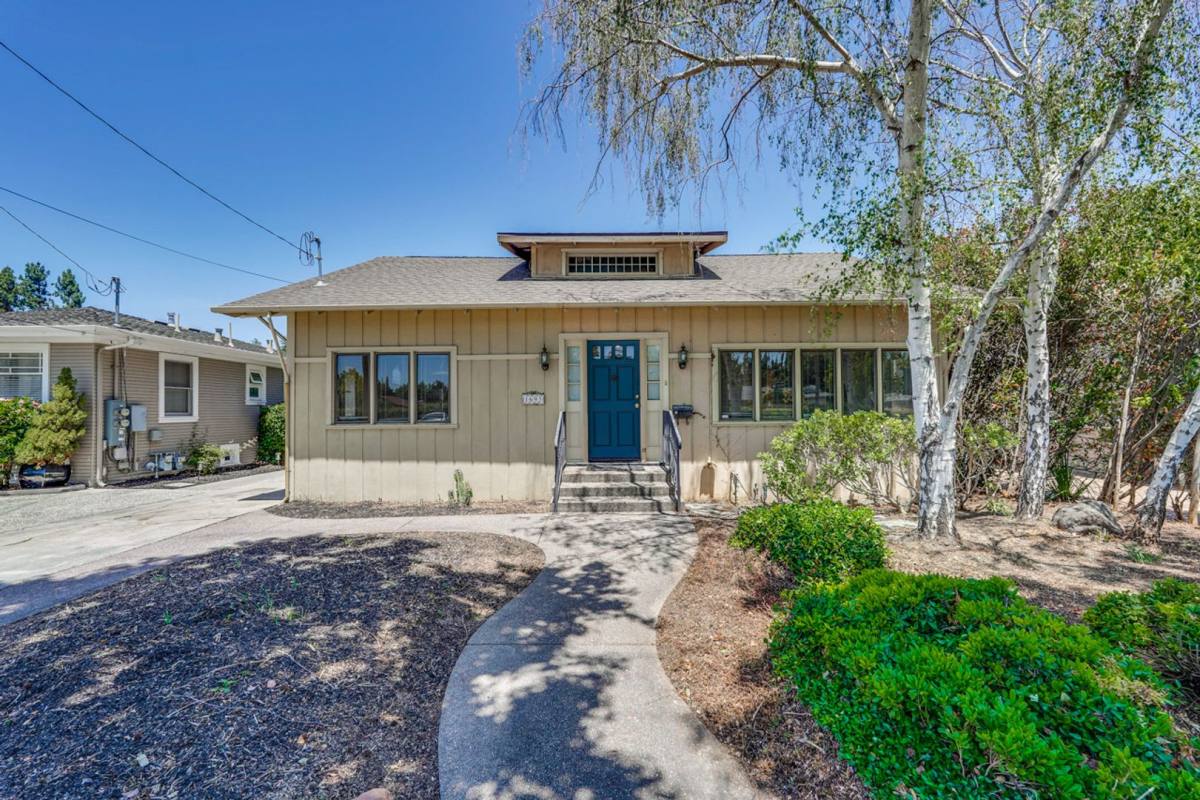 House for rent at 1695 Lexington St, Santa Clara, CA 95050