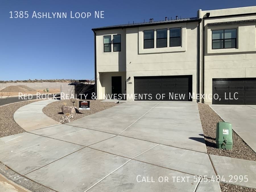 Townhouse for rent at 1385 Ashlynn Loop NE, Rio Rancho, NM 87144