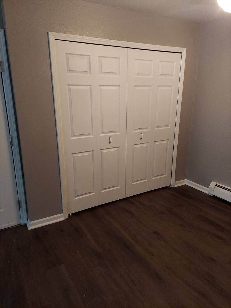 Apartment for rent at 360 Prospect St, Laingsburg, MI 48848