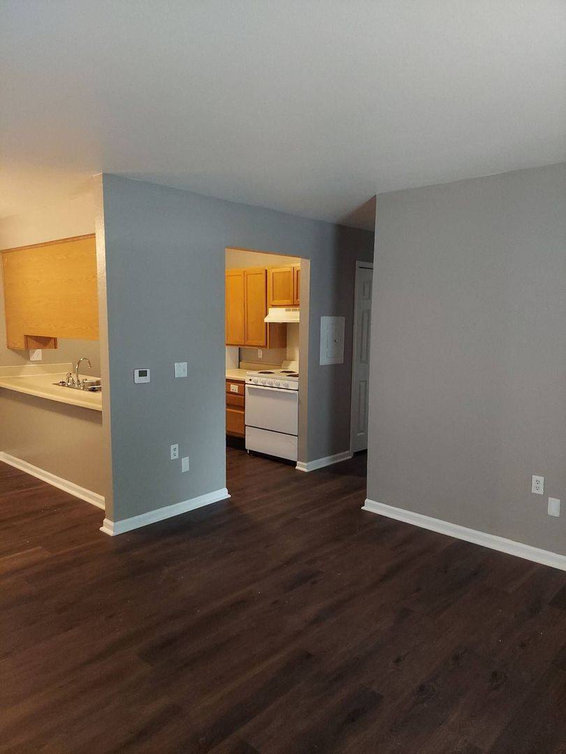 Apartment for rent at 360 Prospect St, Laingsburg, MI 48848
