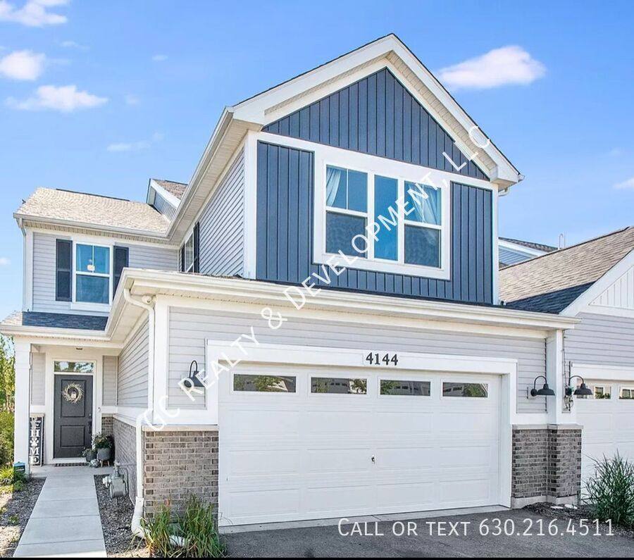 Townhouse for rent at 4144 Calder Lane, Aurora, IL 60504