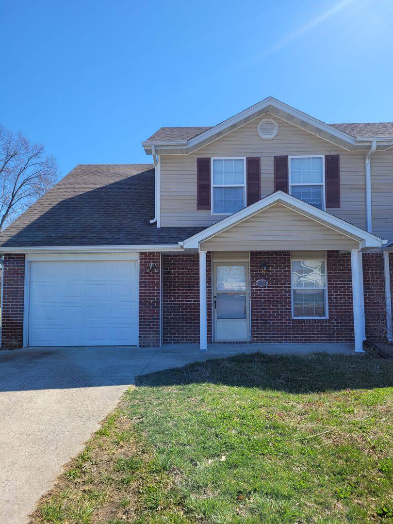 Apartment for rent at 2681-2683 E Oakbrook Dr, Columbia, MO 65202