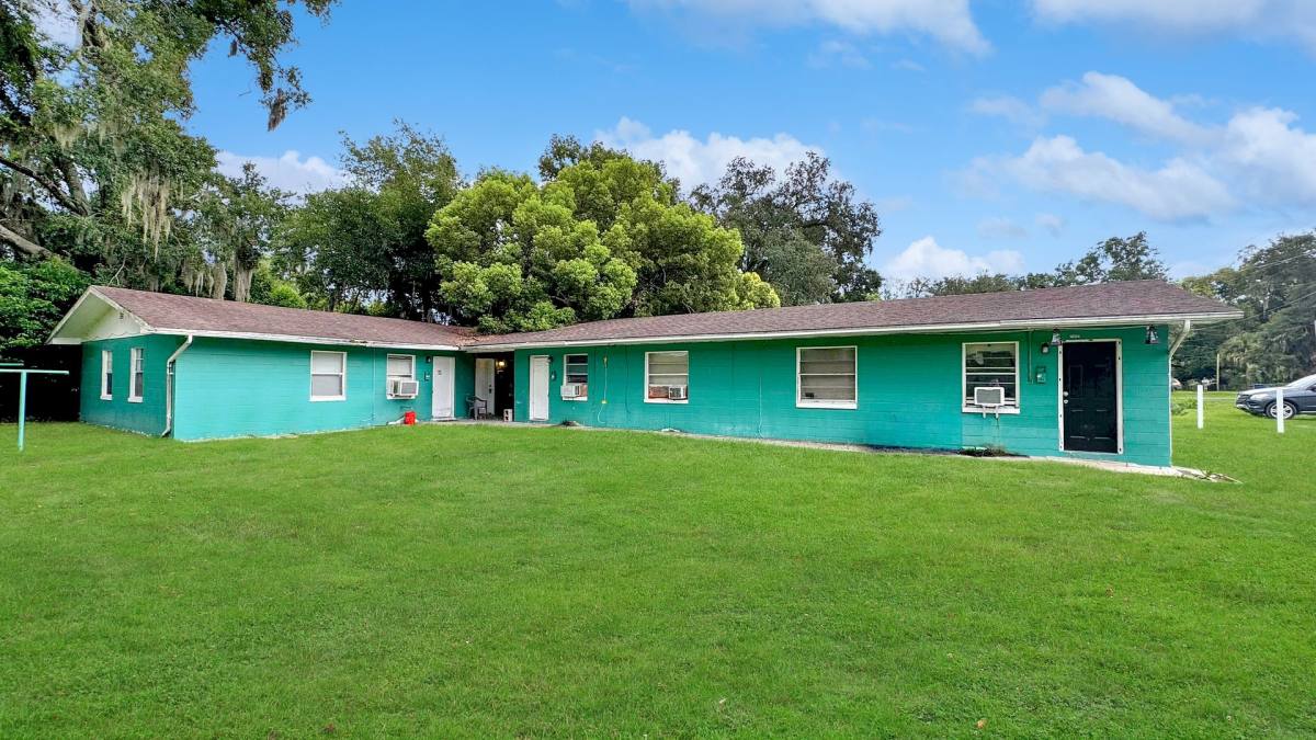 Apartment for rent at 7457-7465 Grant Ave, Jacksonville, FL 32208
