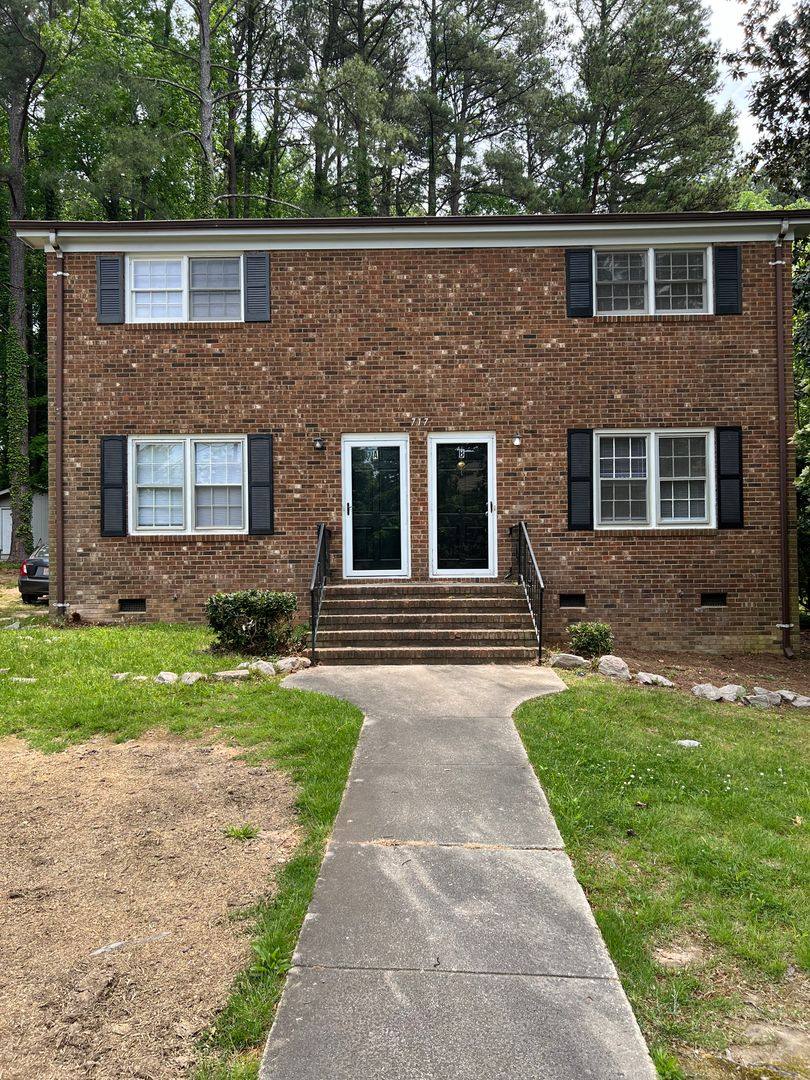 House for rent at 717-A Grove Ave, Raleigh, NC 27606