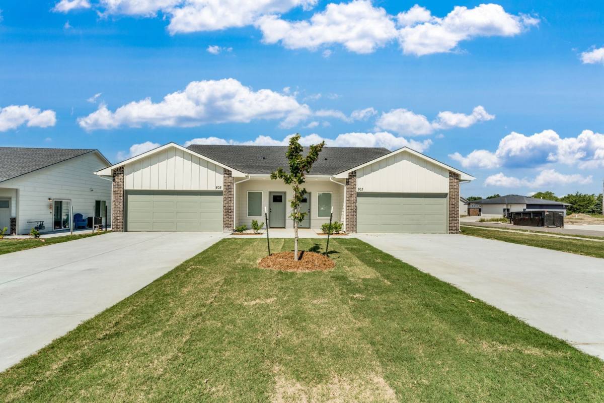House for rent at 803 S Blaine St, Newton, KS 67114