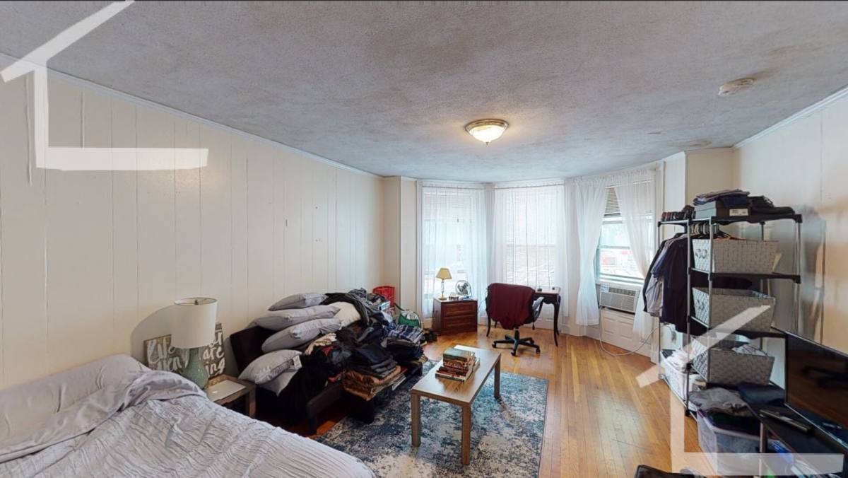 Apartment for rent at 513 Beacon St #3, Boston, MA 02115