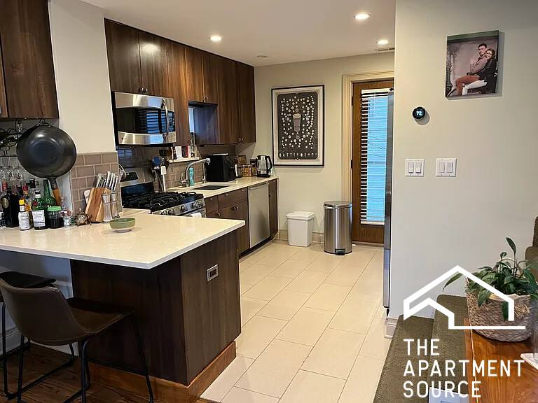 Apartment for rent at 2416 N Washtenaw Ave #CH, Chicago, IL 60647