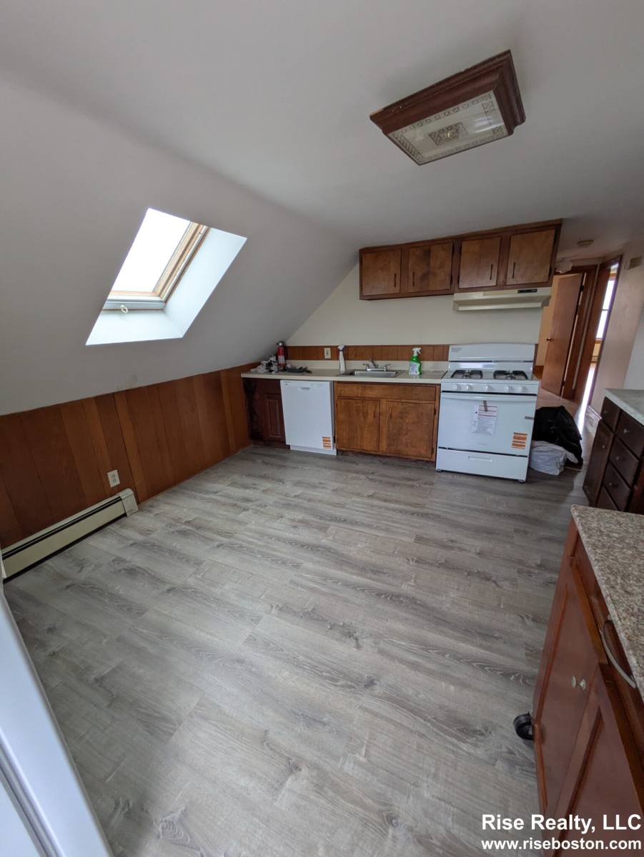 Apartment for rent at 261 Lexington St #3, Watertown, MA 02472
