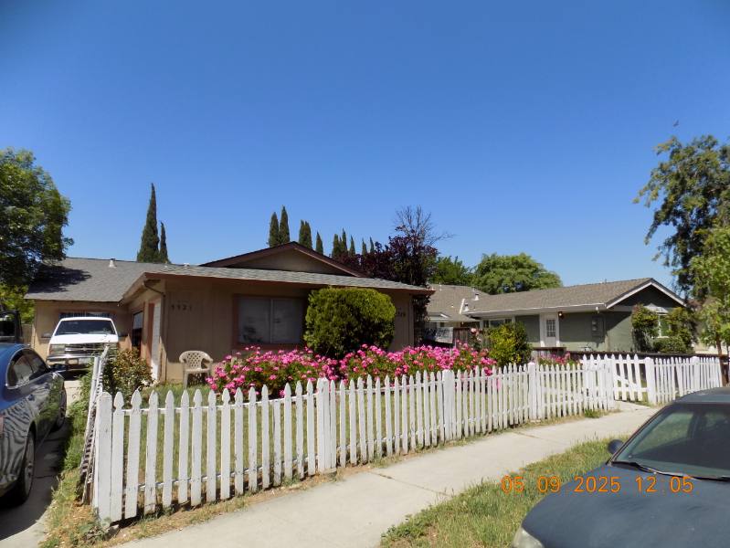 Apartment for rent at 5519-21 Lean Ave, San Jose, CA 95123
