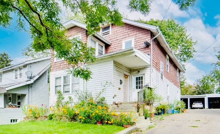 Townhouse for rent at 649 Patterson Ave #B, Akron, OH 44310