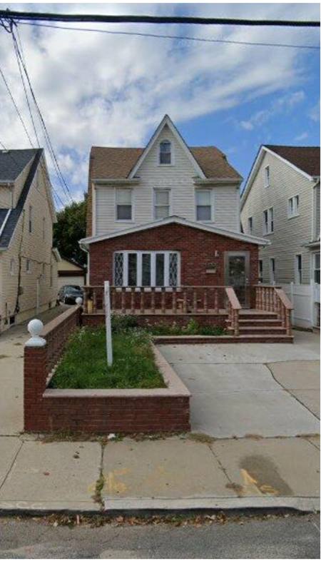 House for rent at 11326 202nd St #1, Saint Albans, NY 11412