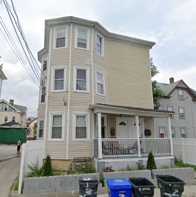 Apartment for rent at 121 Stanwood St #3, Providence, RI 02907