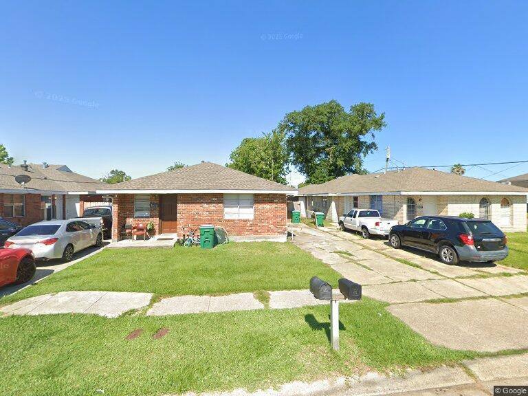 Apartment for rent at 2633 Tupelo St, Kenner, LA 70062