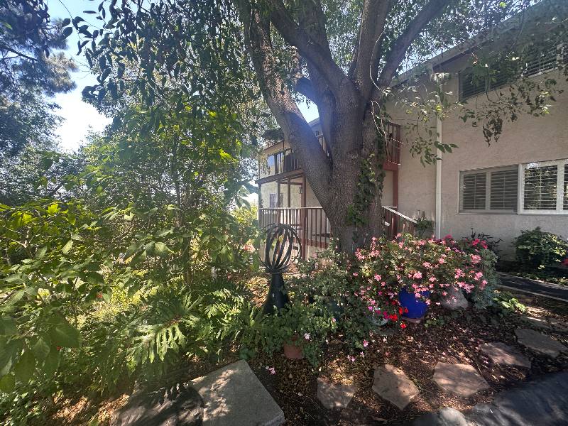 Apartment for rent at 1946 Monte Vista Dr, Vista, CA 92084