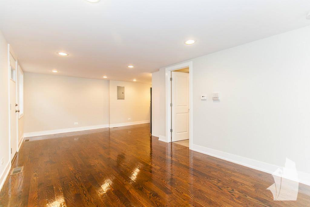 Apartment for rent at 2602 N Racine Ave #1, Chicago, IL 60614