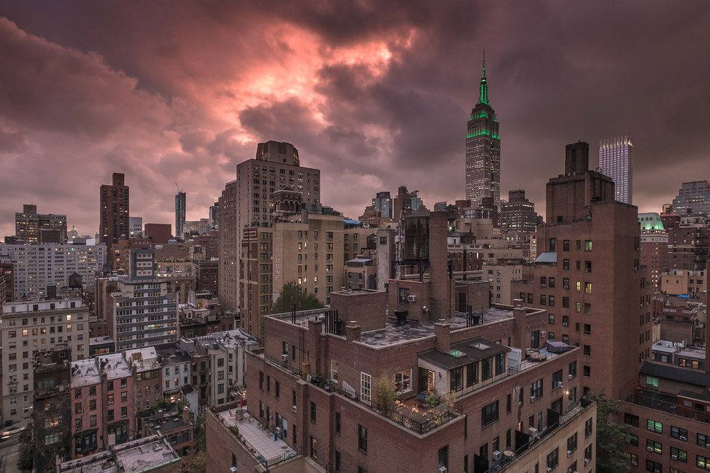 Apartment for rent at 330 E 35th St, New York, NY 10016