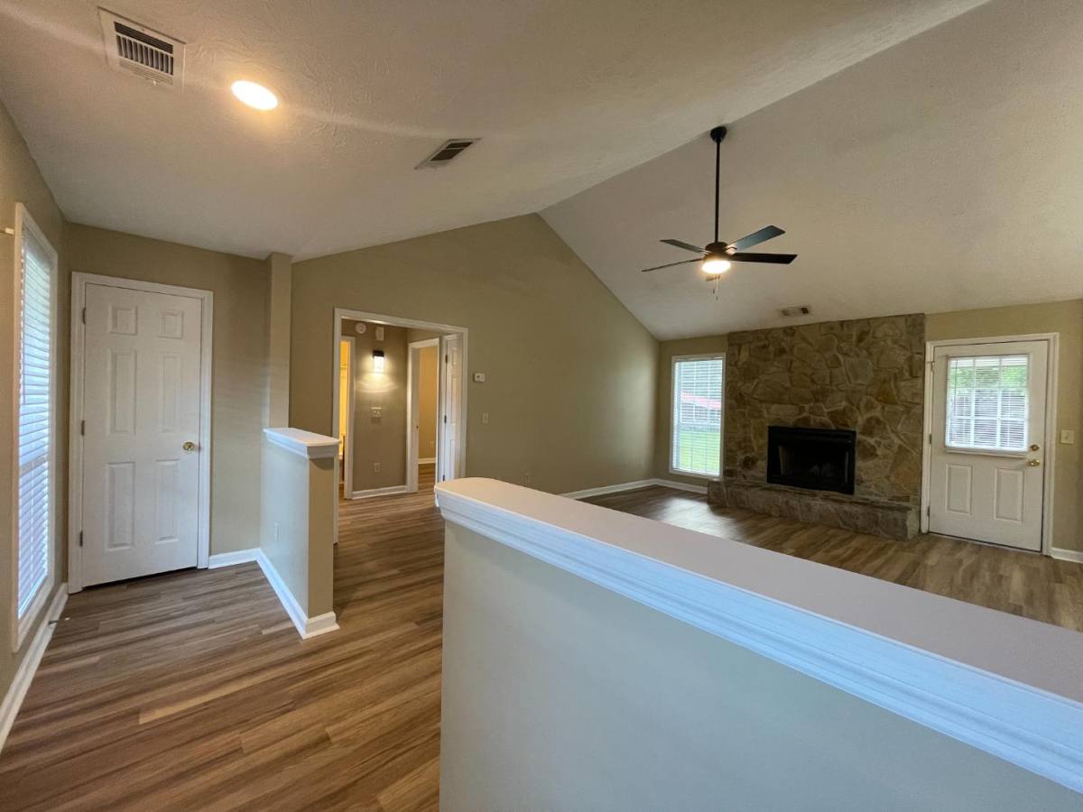 House for rent at 32 Mill Creek Dr #IVE, Smiths Station, AL 36877
