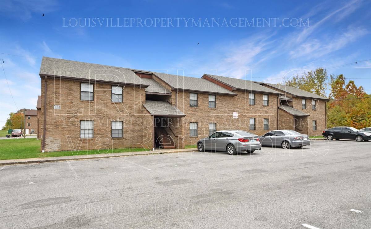Apartment for rent at 1568 Illinois Rd #7, Radcliff, KY 40160
