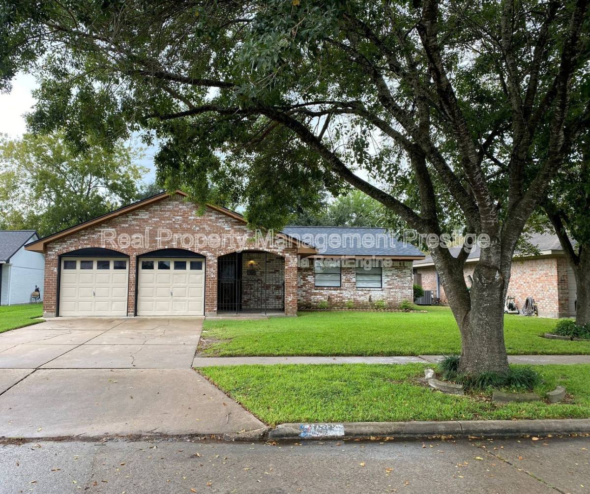House for rent at 10114 Kirkdale Dr, Houston, TX 77089