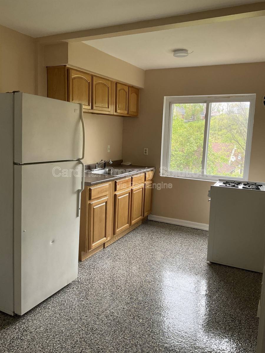 Apartment for rent at 109 Glenridge Place #3, Cincinnati, OH 45217