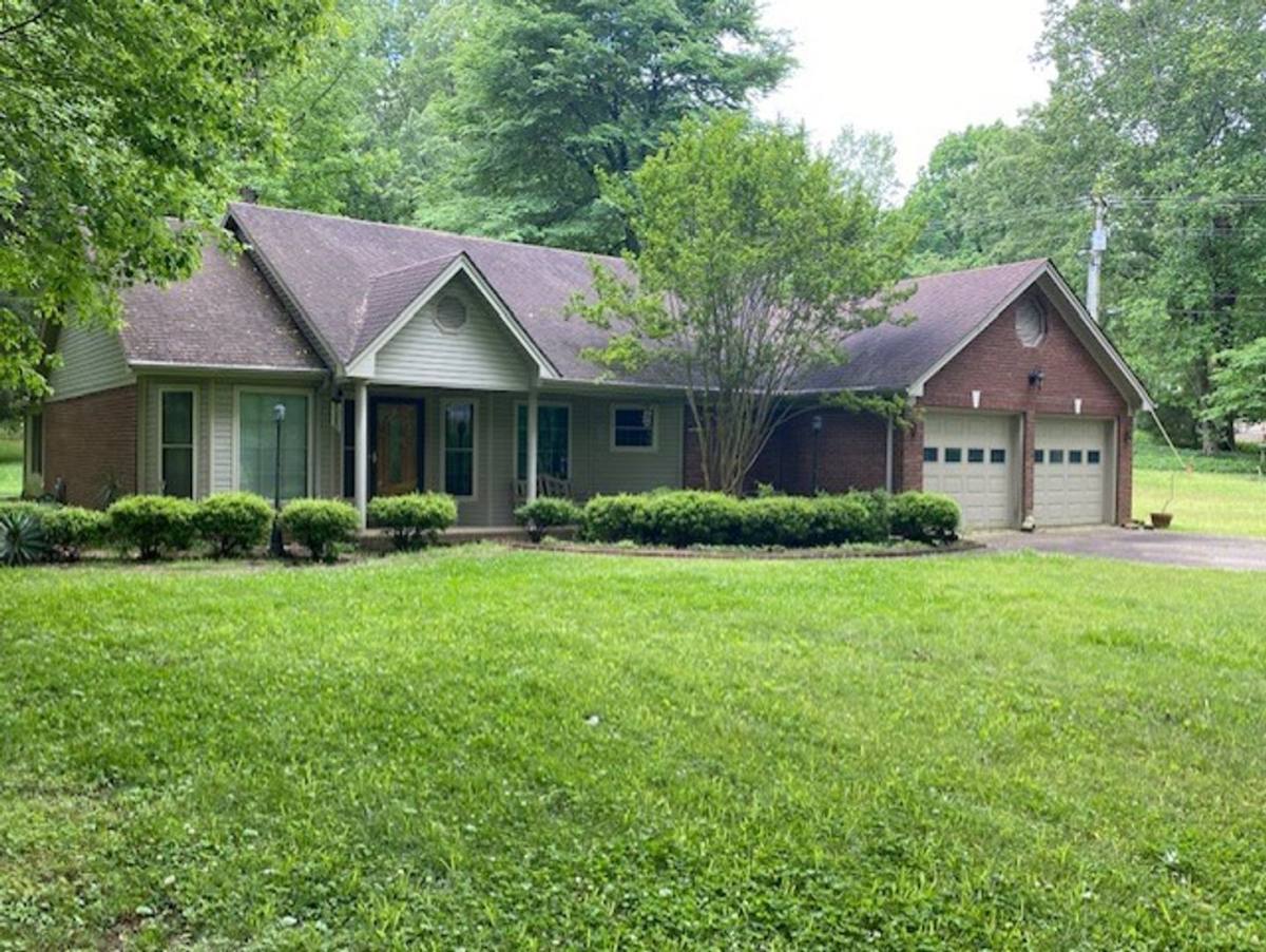 House for rent at 730 Skypark Rd, Florence, AL 35634