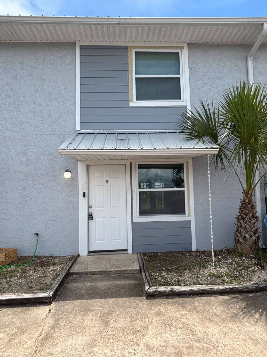 Townhouse for rent at 8003 Beach Dr #B, Panama City, FL 32408