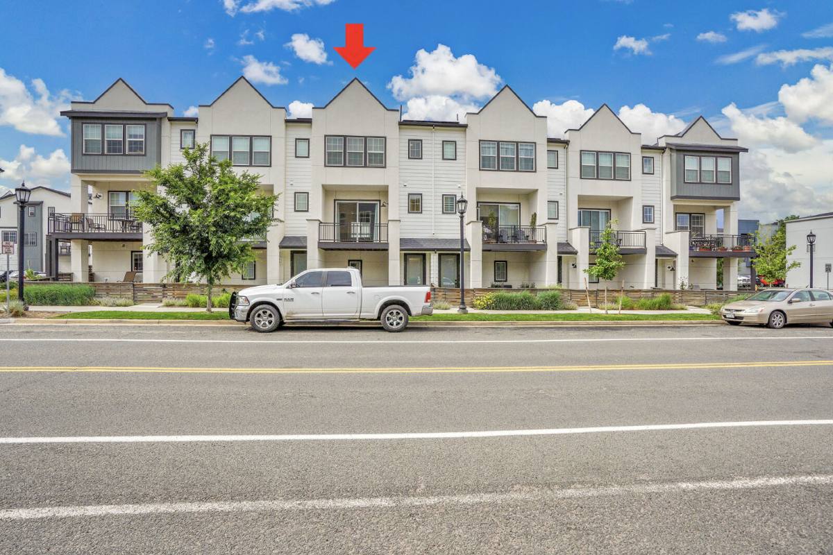 Townhouse for rent at 8311 Parkland St, Broomfield, CO 80021