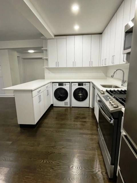 Apartment for rent at 20 Beekman Place #1BC, New York, NY 10022