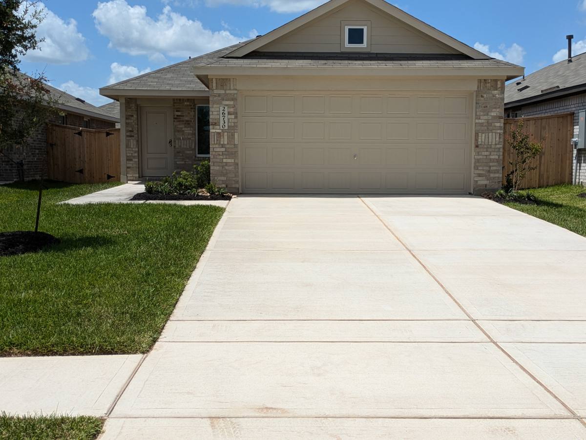House for rent at 26730 Feather Reed Dr, Katy, TX 77493