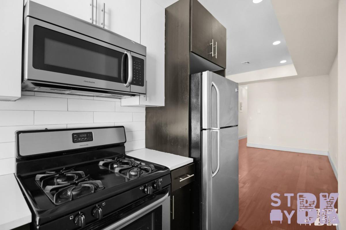 Apartment for rent at 1016 Halsey St #2, Brooklyn, NY 11221