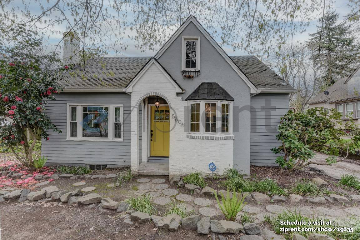 House for rent at 5806 NE 60th Ave, Portland, OR 97218