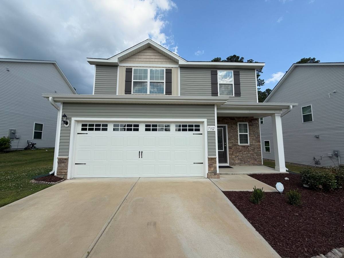 House for rent at 7312 Vanover Dr, Raleigh, NC 27604