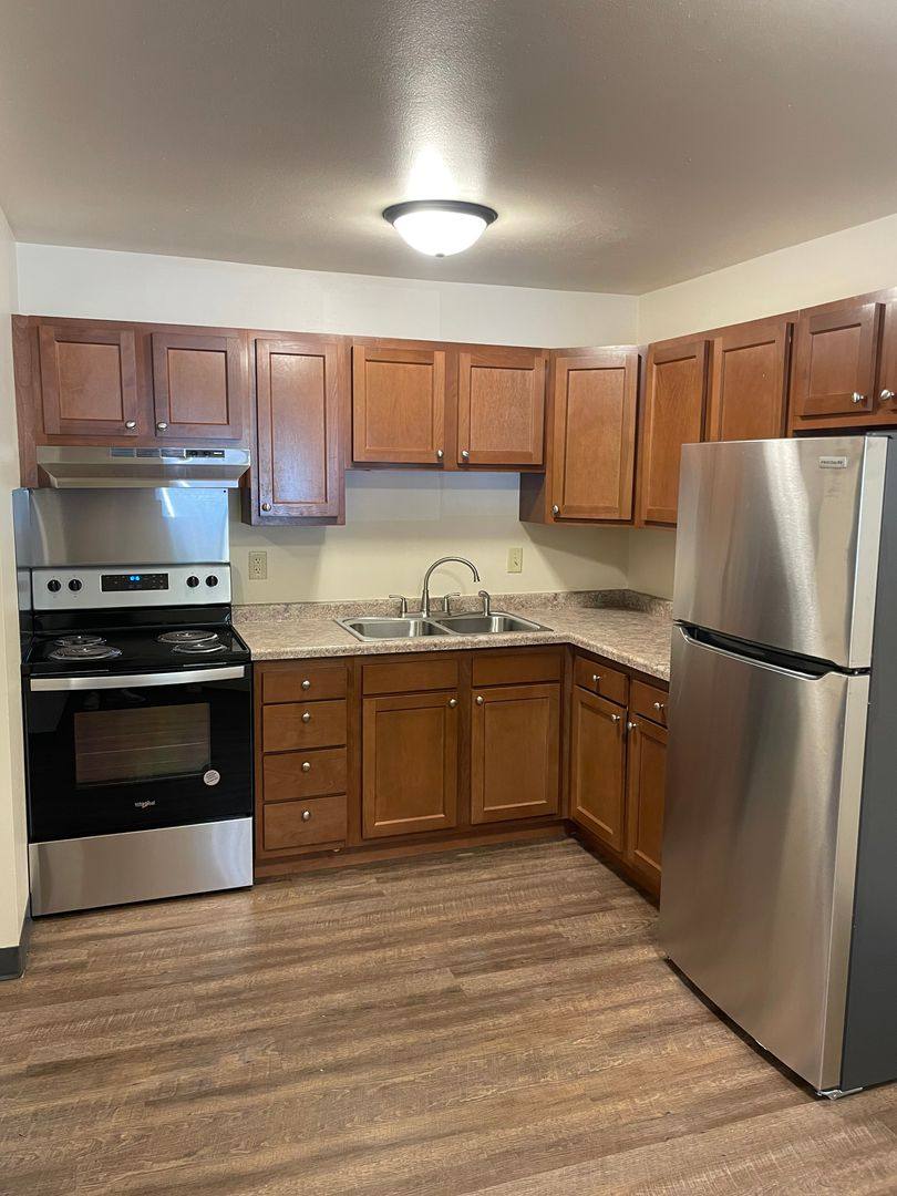 Townhouse for rent at 702 - 830 Stillwell Ave, Oshkosh, WI 54901