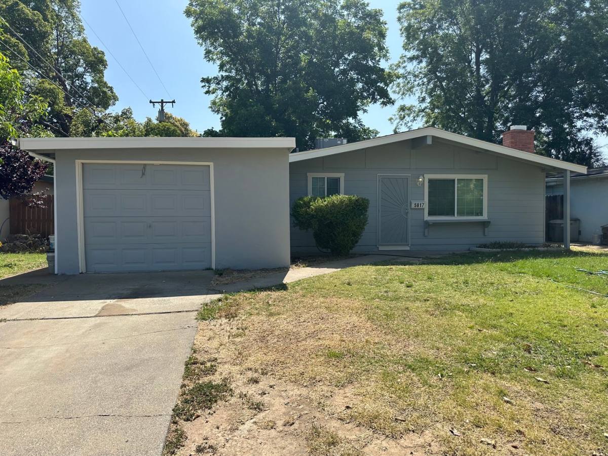 House for rent at 5817 43rd St, Sacramento, CA 95824