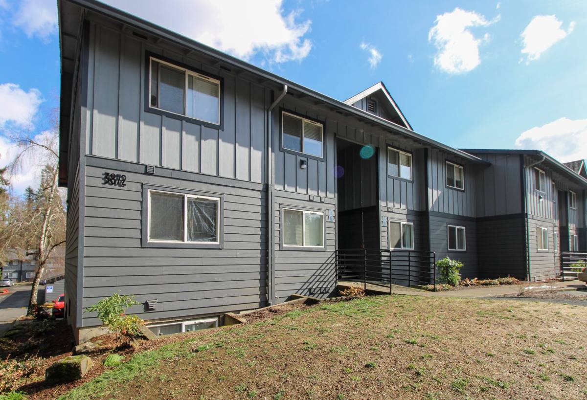 Apartment for rent at 3872-3886 Liberty Rd S, Salem, OR 97302