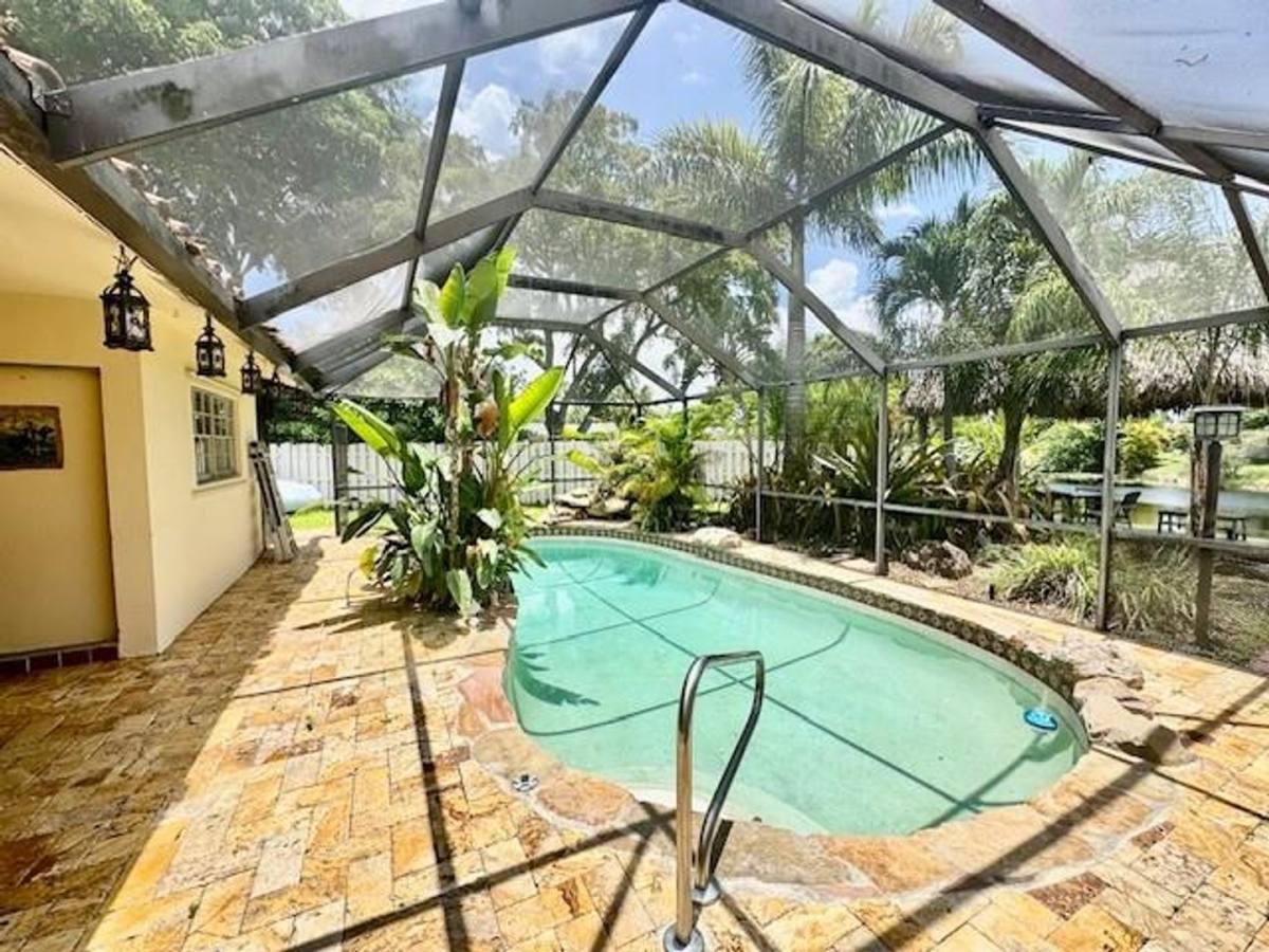 House for rent at 3720 Coral Hills Dr, Coral Springs, FL 33065