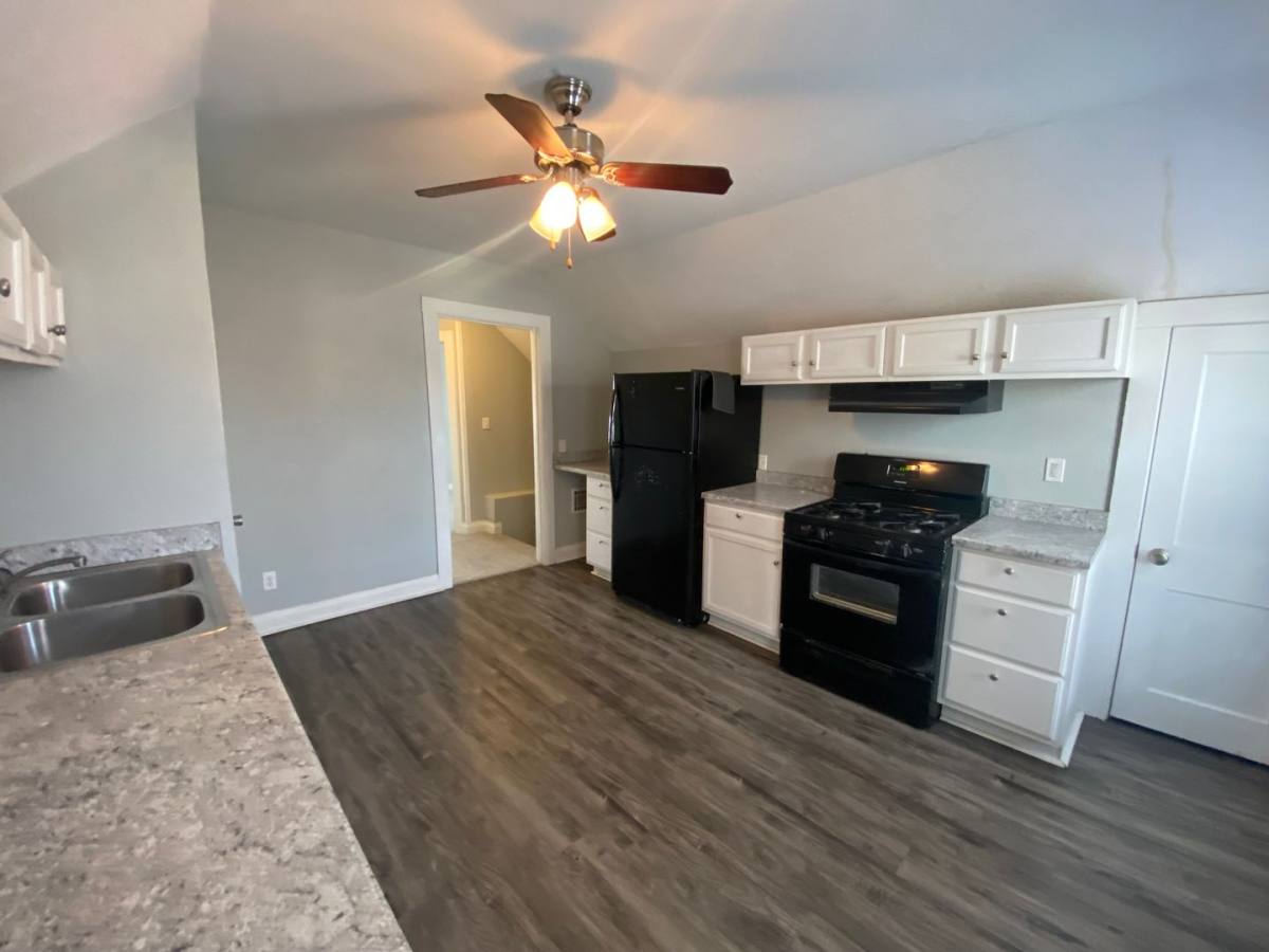 Apartment for rent at 3006 Rockingham Rd, Davenport, IA 52802