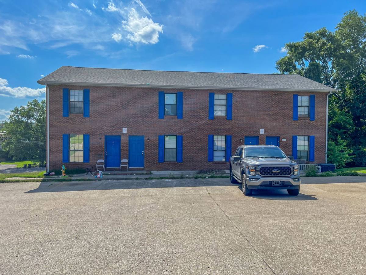 Apartment for rent at 530 Hietts Lane, Clarksville, TN 37043