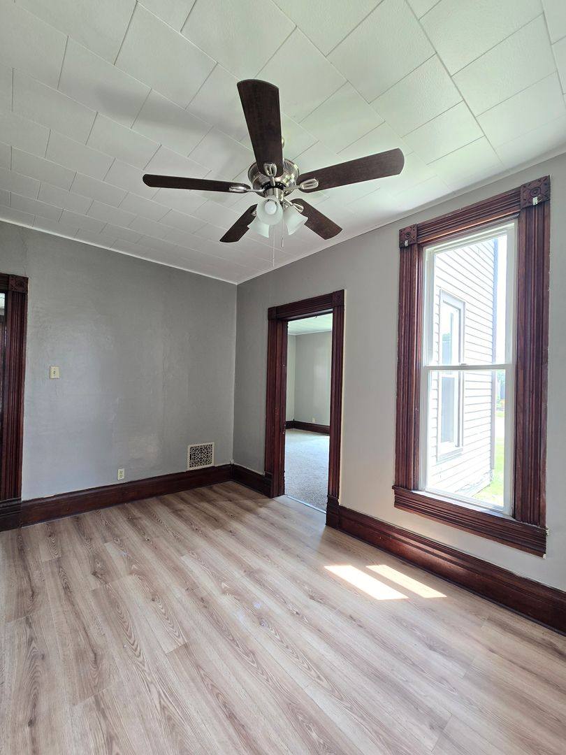 930 State St, Logansport, IN 46947