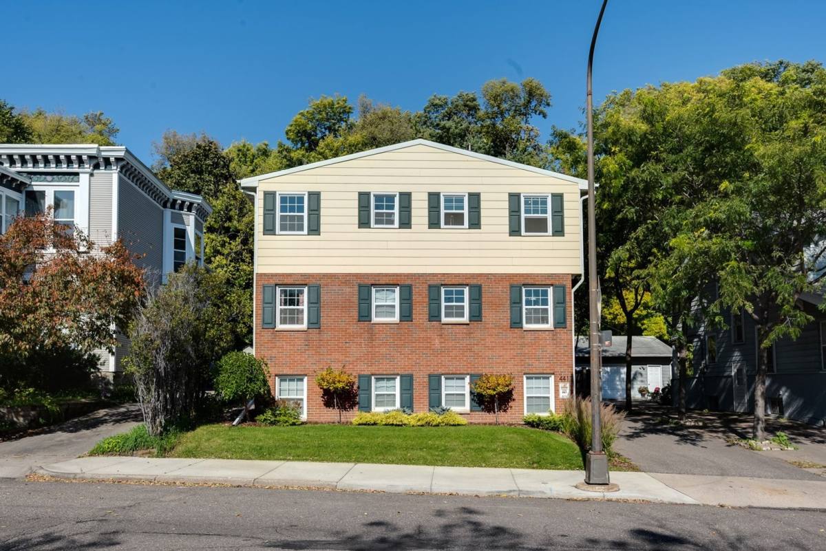 Apartment for rent at 441 Grand Ave, Saint Paul, MN 55102